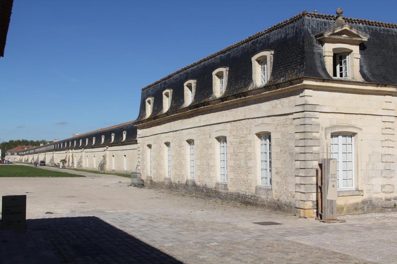 Les Demoiselles De Rochefort Villa Exterior photo